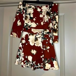 Spring, summer, fall romper size small